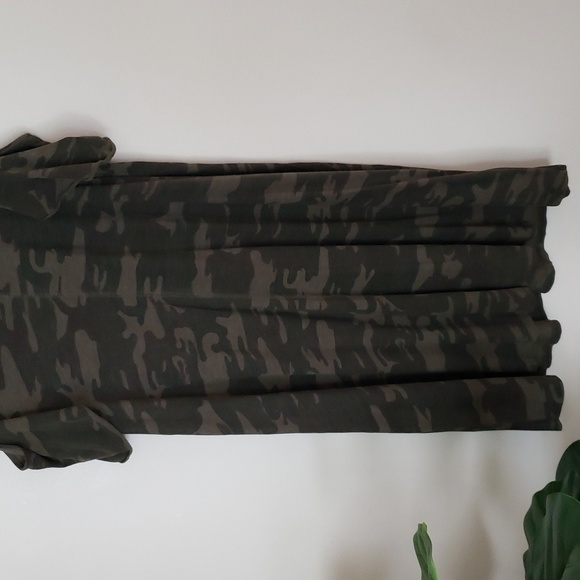 Sanctuary camo cold shoulder scoop neck A line dress, women's size small - Picture 3 of 8